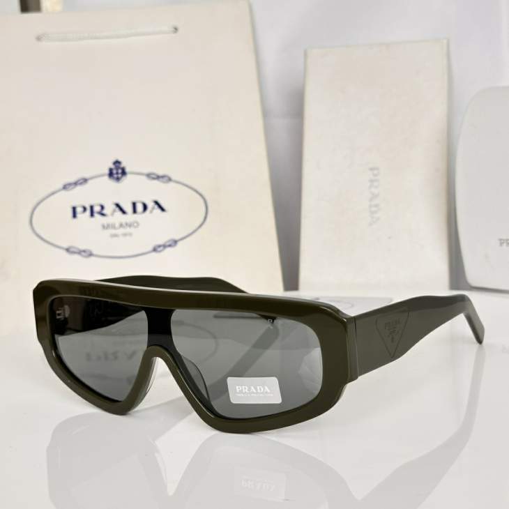Picture of Prada Sunglasses _SKUfw79398647fw